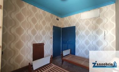 Casa en venta de 4 dormitorios c/ cochera en Punta Alta