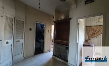 Casa en venta de 4 dormitorios c/ cochera en Punta Alta