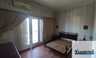 Casa en venta de 4 dormitorios c/ cochera en Punta Alta
