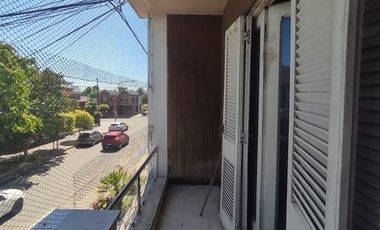 Casa en venta de 4 dormitorios c/ cochera en Punta Alta