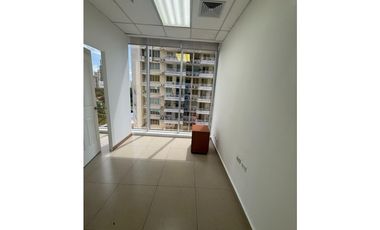 ALQUILER OFICINA SEMI-AMOBLADA CALLE 50