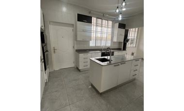 Casa Espectacular en la mejor zona de Panamá, Altos de Golf 