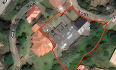 Terreno OPORTUNIDAD a 1km de las muñecas de piedra Machangara, Cuenca