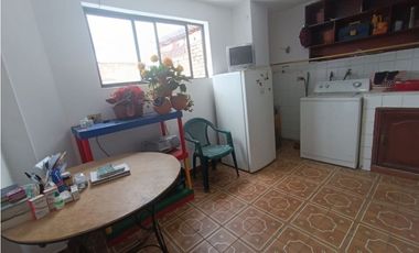 DEPARTAMENTO EN VENTA EN EL CENTRO DE CUENCA