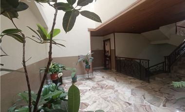 DEPARTAMENTO EN VENTA EN EL CENTRO DE CUENCA