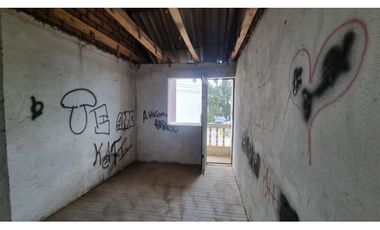 CASA POR TERMINAR CON TERRENO SECTOR MIRAFLORES-SININCAY