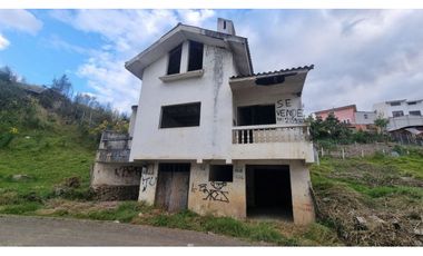 CASA POR TERMINAR CON TERRENO SECTOR MIRAFLORES-SININCAY