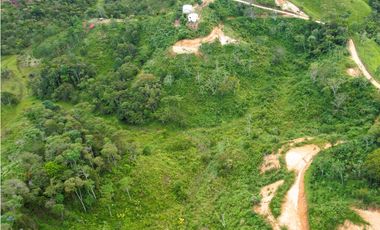 Finca de 3.2 hectáreas con casas y bosque – San Roque, Antioquia