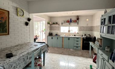 VENDE casa 9x19 Barrio Mariano Moreno