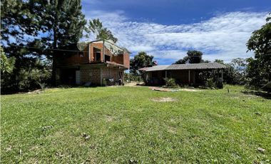 Finca agrícola de 21,5 hectáreas en San Roque, Antioquia