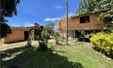 Finca agrícola de 21,5 hectáreas en San Roque, Antioquia