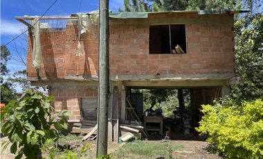Finca agrícola de 21,5 hectáreas en San Roque, Antioquia