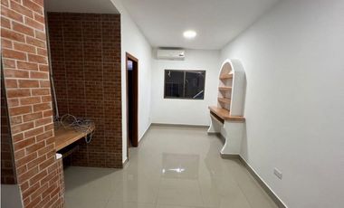 Casa independiente en zona norte de manta