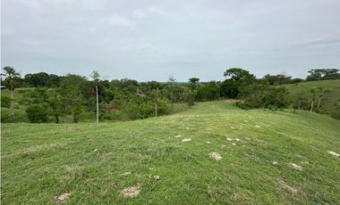 VENTA DE AMPLIOS LOTES EN SAN BERNARDO DEL VIENTO
