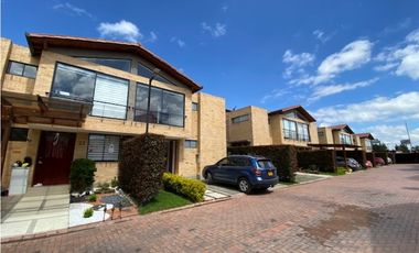 Arriendo casa  Bosque Madero Cajica