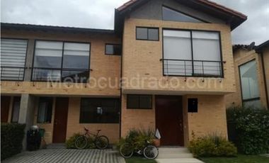 Arriendo casa  Bosque Madero Cajica