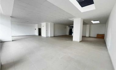 Local en Venta Excelente Zona Comercial y Ejecutiva en Manta