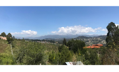 Terreno grande con hermosa vista en Challuabamba, Cuenca