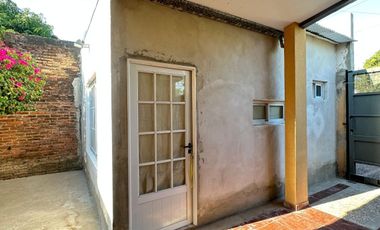 Casa en venta de 3 dormitorios c/ cochera en Otros Barrios