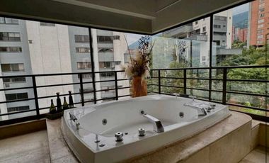 APARTAMENTO EN LA INFERIOR CON ESPACIOS UNICOS