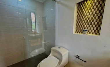 APARTAMENTO EN LA INFERIOR CON ESPACIOS UNICOS