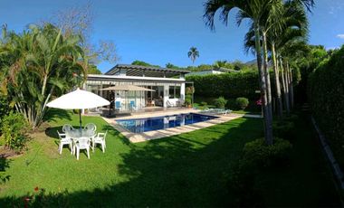 CASA EN SAN JERONIMO UN SOLO NIVEL