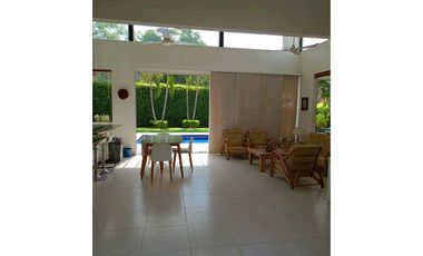 CASA EN SAN JERONIMO UN SOLO NIVEL