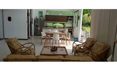 CASA EN SAN JERONIMO UN SOLO NIVEL