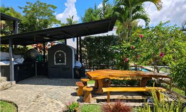 Vendo casa CAMPESTRE en Calima-Darien a puerta cerrada en condominio