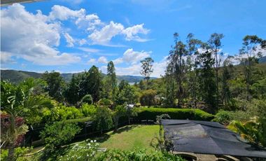 Vendo casa CAMPESTRE en Calima-Darien a puerta cerrada en condominio