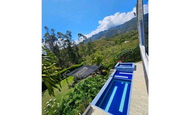 Vendo casa CAMPESTRE en Calima-Darien a puerta cerrada en condominio