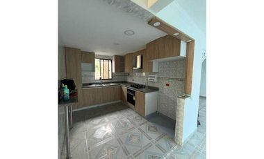 CASA EN VENTA EN PASATIEMPO MONTERIA