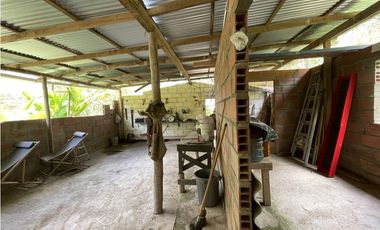 Se vende finca con agua en San Roque, Antioquia