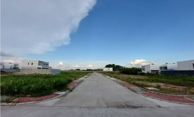 Lotes en Venta en Conjunto Cerrado en Montería