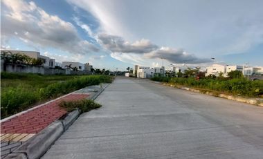 Lotes en Venta en Conjunto Cerrado en Montería