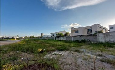 Lotes en Venta en Conjunto Cerrado en Montería