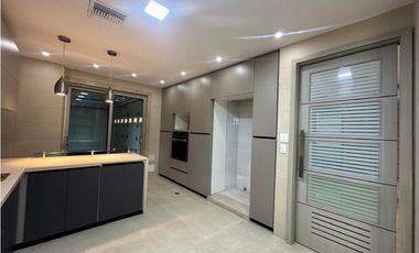 Venta casa en Villa Campestre conjunto cerrado lujo