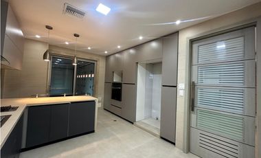 Venta casa en Villa Campestre conjunto cerrado lujo