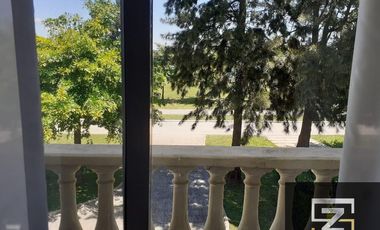 Casa en venta de 4 dormitorios c/ cochera en Principado