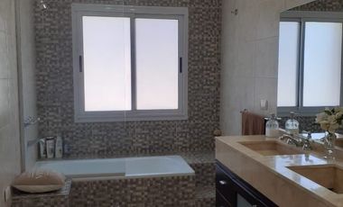 Casa en venta de 4 dormitorios c/ cochera en Principado