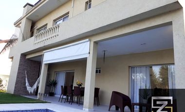 Casa en venta de 4 dormitorios c/ cochera en Principado