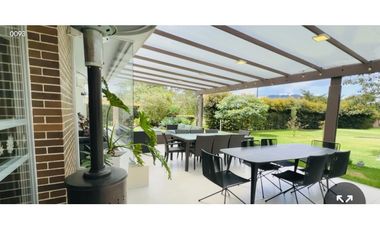 ESPECTACULAR CASA CAMPESTRE DE LUJO APOSENTOS