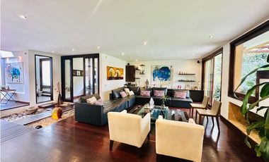 CASA CAMPESTRE EN APOSENTOS, IMPERDIBLE OPORTUNIDAD