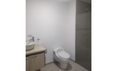 APARTAMENTO EN RENTA PINARES
