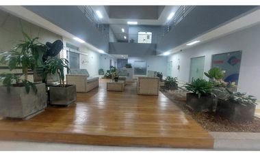 OFICINA  AMOBLADA EN ARRIENDO - CENTRO DE NEGOCIOS ALAMEDAS