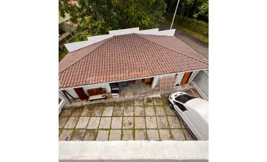 ¡¡SE VENDE !! LUJOSA CASA LLANO DE CURUNDU ,ALBROOK