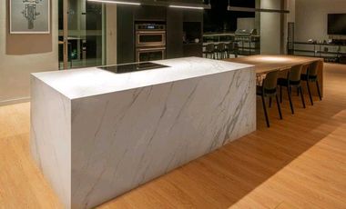 Amplio Apartamento en venta,Poblado