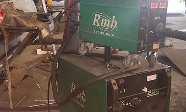 Industria Metalúrgica en venta de 4400m2 ubicada en Malvinas Argentinas