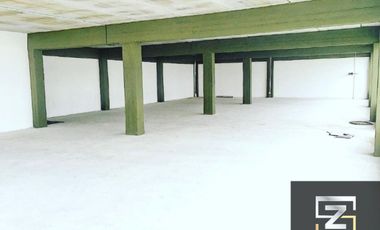 Local comercial en alquiler ubicado en esquina sobre ruta 205 Ezeiza