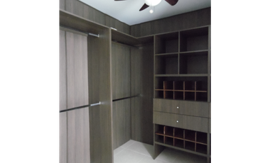 CASA EN VENTA  SANTA MARTA